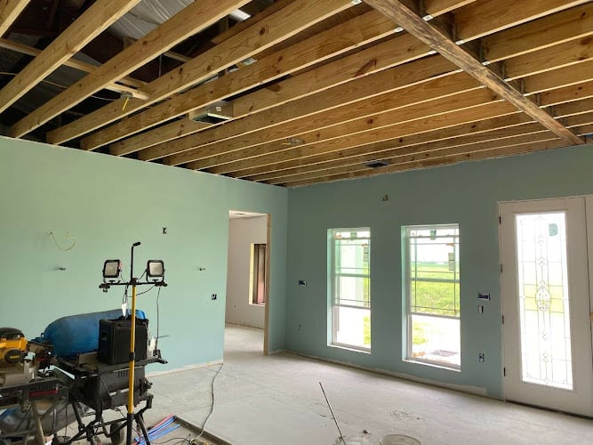 Contractor Louisiana Drywall & Roofing in Lafayette LA