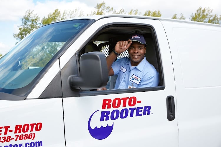 Contractor Roto-Rooter Plumbing & Water Cleanup in Covington KY