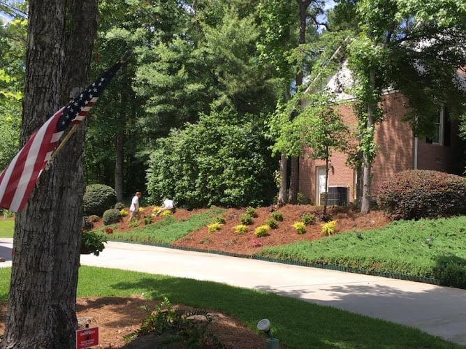 Southern Eco Scapes - Gray, GA Landscaping and Lawn Maintenance