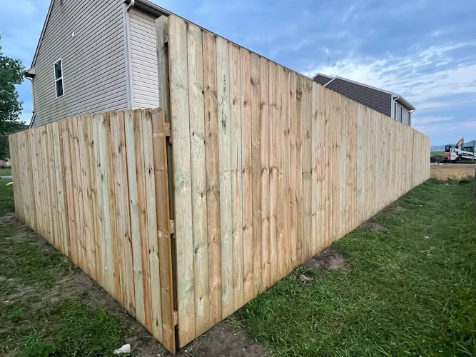 Peerless Fence & Supply