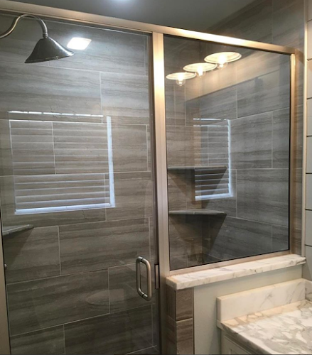 Contractor Ark-La-Tex Glass and Mirror in Keithville LA