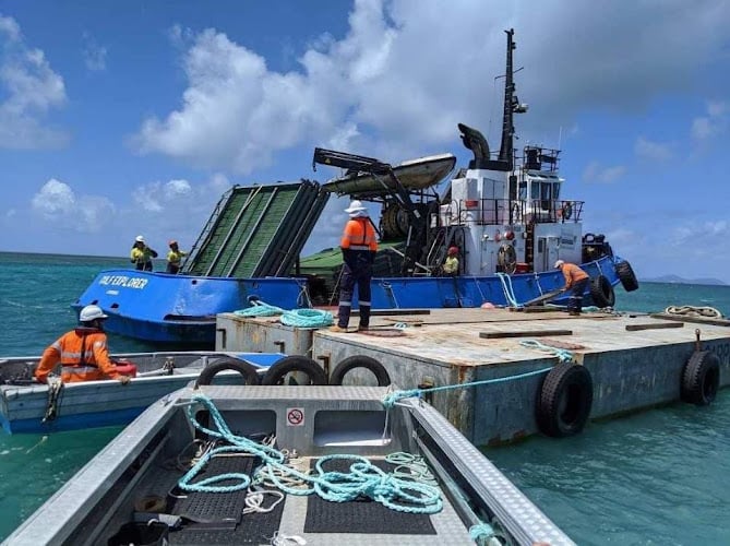 Contractor North Marine in East Trinity QLD