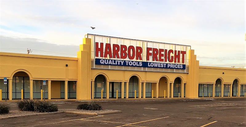 Contractor Harbor Freight Tools in Albuquerque NM