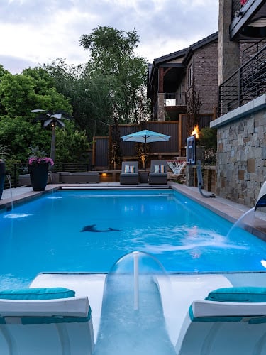 Contractor Dolphin Pools Inc. & Bullfrog Spas in Holladay UT