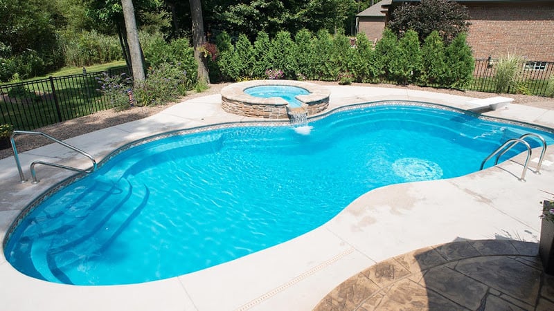 Contractor DRS Pools & Spa in Oxford MI