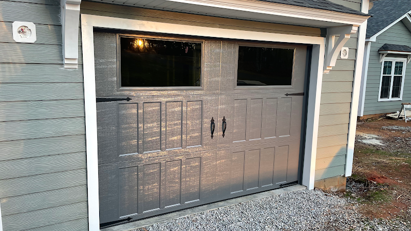 Contractor Freedom Door Company in Raleigh NC