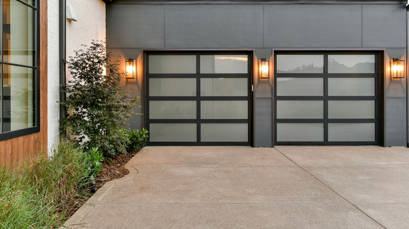 Contractor EA Garage Doors Repair in Los Angeles CA