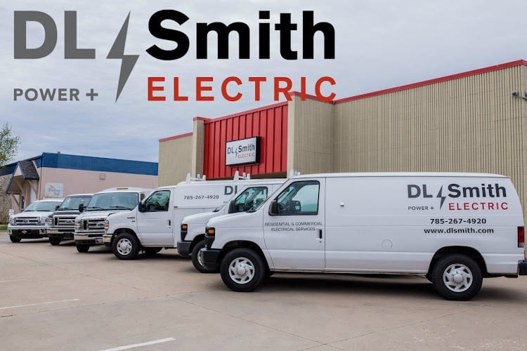 Contractor DL Smith Electric in Topeka KS