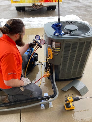 Contractor Summers Plumbing Heating & Cooling in Anderson IN