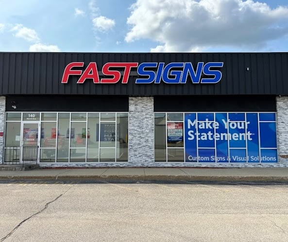 Contractor FASTSIGNS in Manchester NH