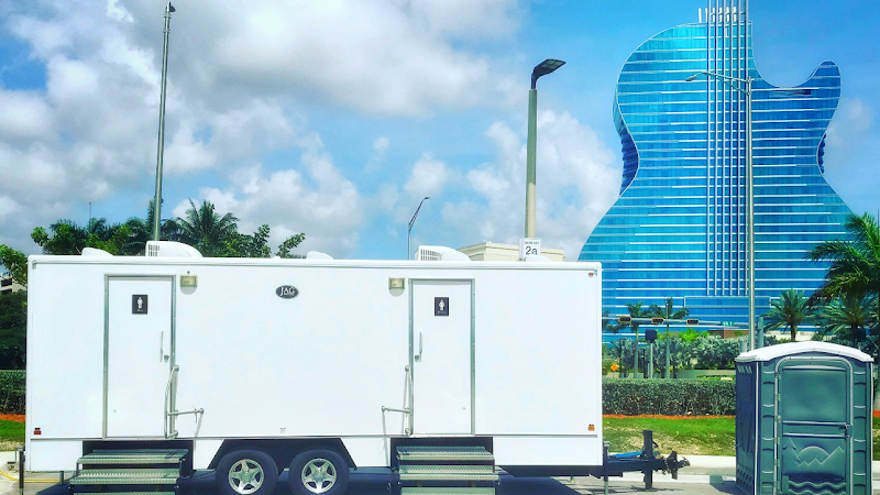 Contractor Komfort Zone - Luxury Portable Restrooms in Plantation FL