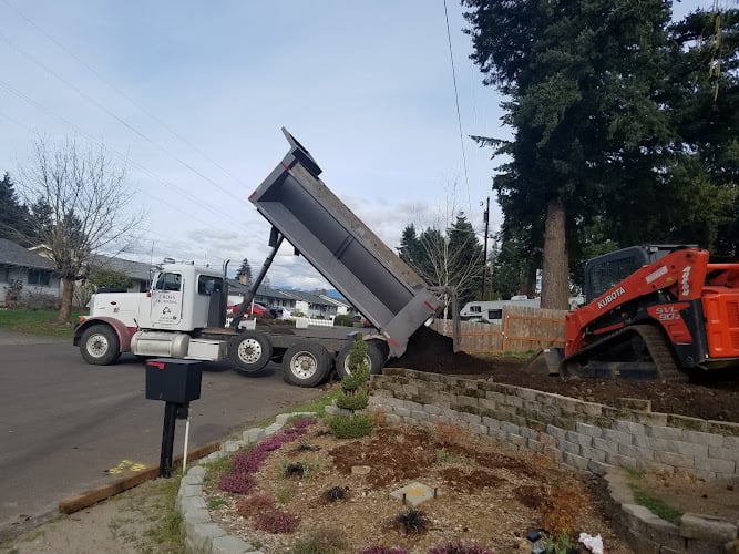 Contractor Cross Excavating llc in Battle Ground WA