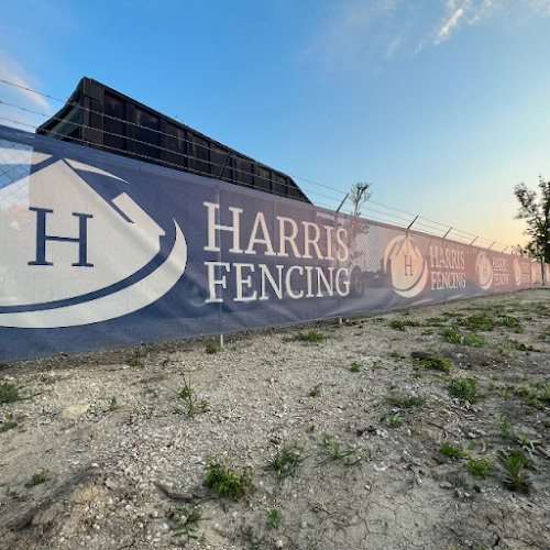 Contractor Harris Fencing LLC in Baton Rouge LA