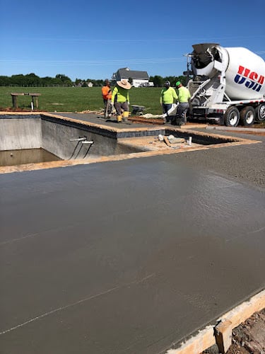 Contractor Eagles Concrete in Buford GA