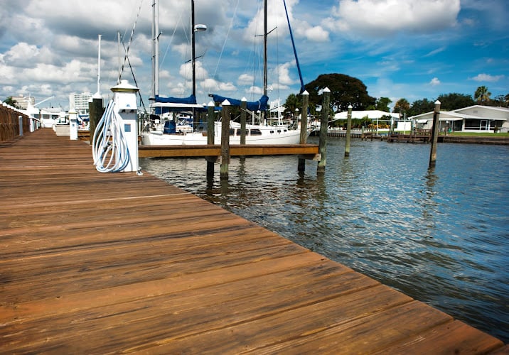 Contractor Decks & Docks in Cape Coral FL