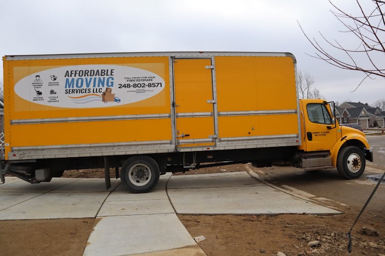 Contractor Affordable Moving Services LLC in Rochester Hills MI