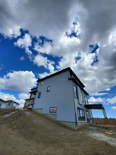 Contractor Gutter Done Right Ltd. in Lethbridge AB