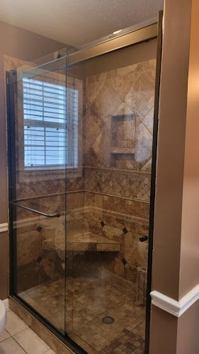 Contractor City Glass & Mirror Inc in Andersonville TN