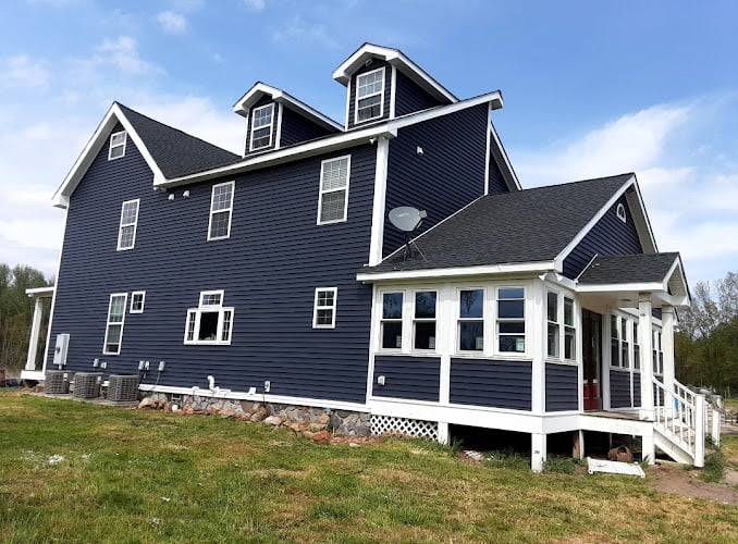 Contractor Deluxe Siding Construction in Hamilton Township NJ