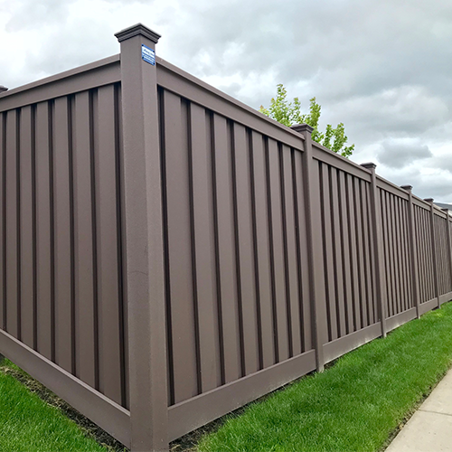 Contractor Dakota Fence in Fargo ND