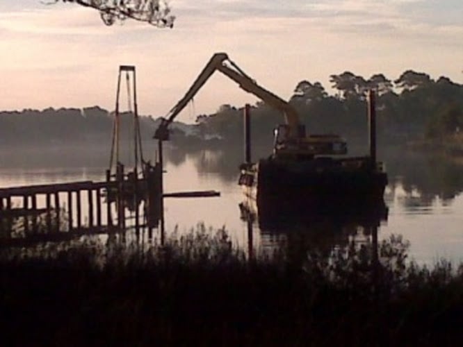 Contractor Lynnhaven Marine and Dock, Inc. in Suffolk VA