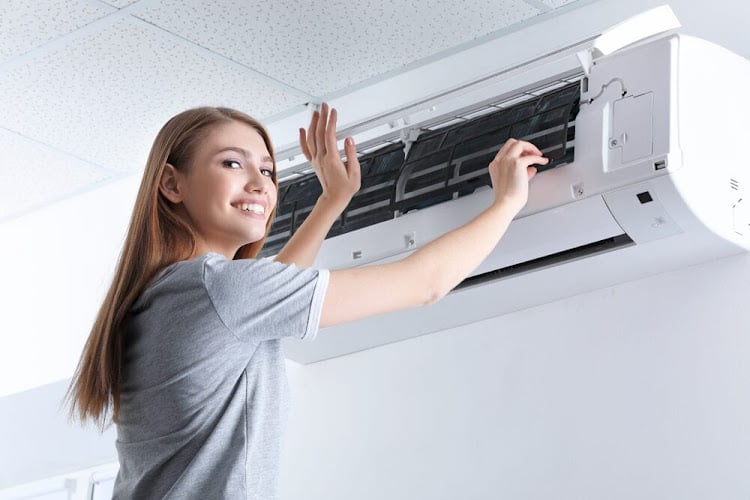 Contractor Peters Heating & Air Conditioning in Columbia MO