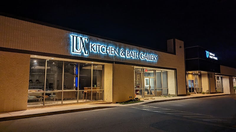 Contractor LUX Kitchen & Bath Gallery in Scottsdale AZ