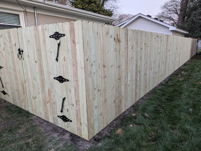 Contractor DanDale Fence in Arlington VA