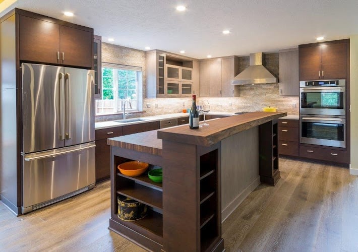 Contractor Eastbank Interiors: Portland Cabinets & Countertops in Portland OR