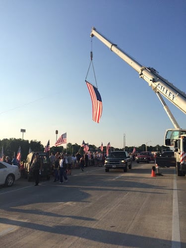 Gilley Crane Rigging Moving