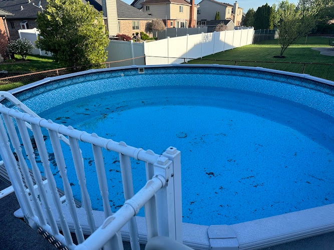 Contractor The Pool Guys LLC in New Baltimore MI