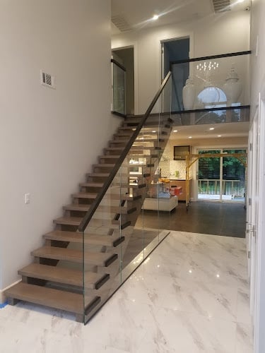 Contractor Capital Stairs & Rails Inc in Hillburn NY