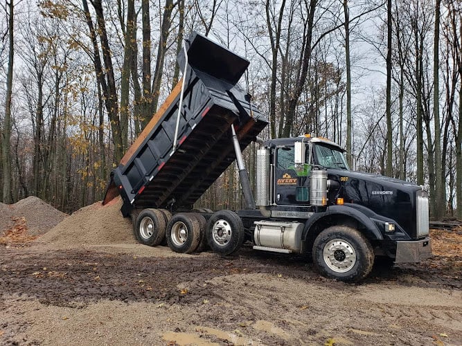 Avery Excavating