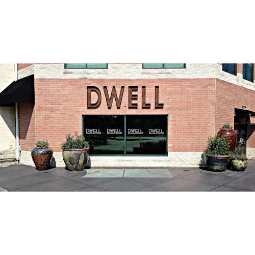 Contractor Dwell Home Furnishings & Interior Design in Coralville IA