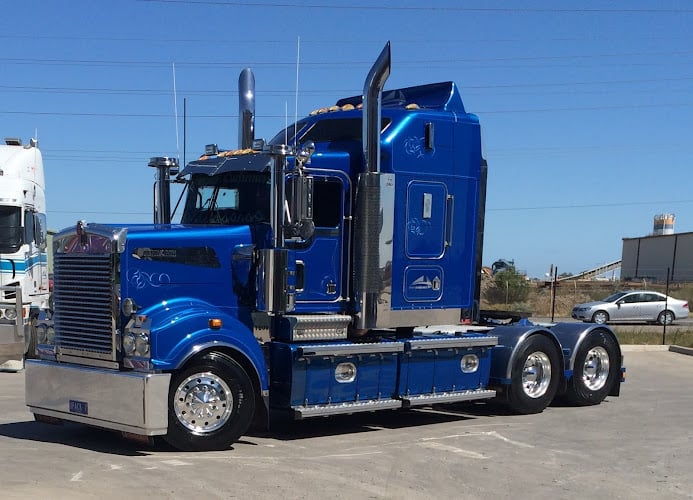 Contractor Moving Containers Australia in Laverton North VIC