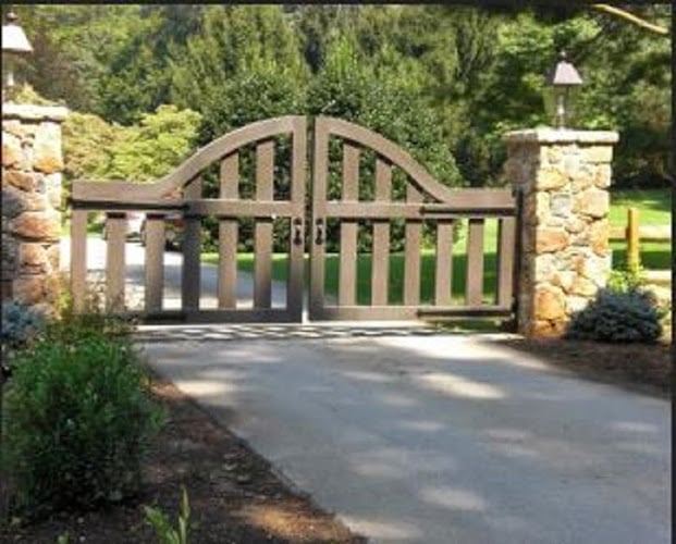 Leading Edge Fence & Gates