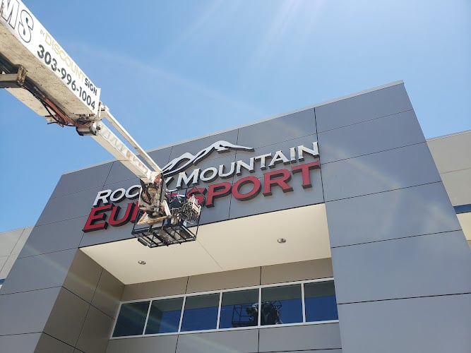 Contractor Discount Sign and Banner in Thornton CO