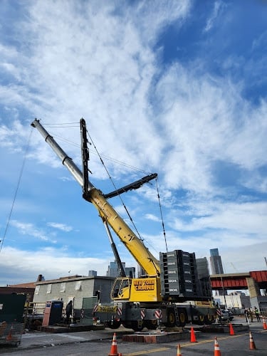 Contractor New York Crane & Equipment in Long Island City NY