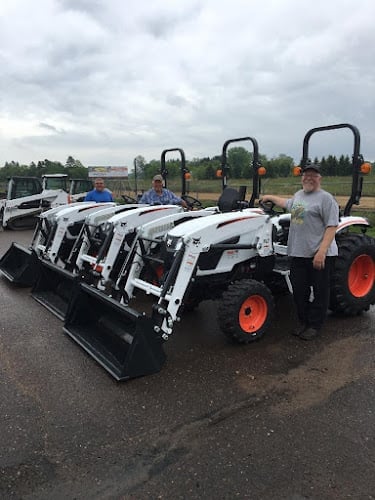 Contractor Bobcat Plus in Eau Claire WI