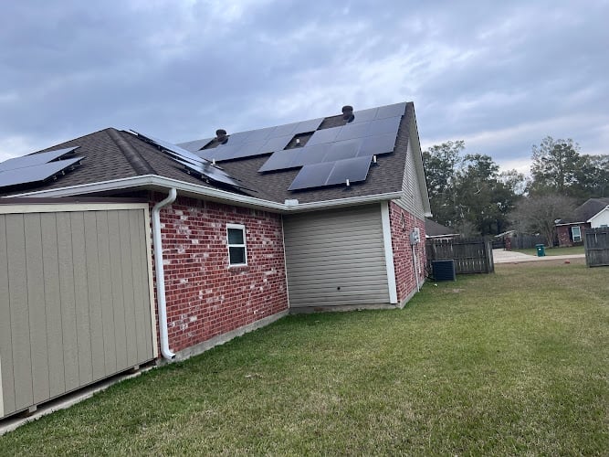 Contractor Green Light Solar in Baton Rouge LA