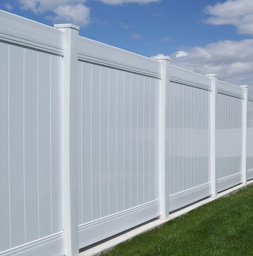 Contractor Crown Vinyl Fence Inc. in Salt Lake City UT