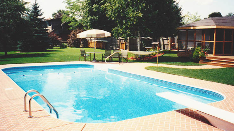 Contractor Bonecks Professional Pool Builders Inc in Wales WI