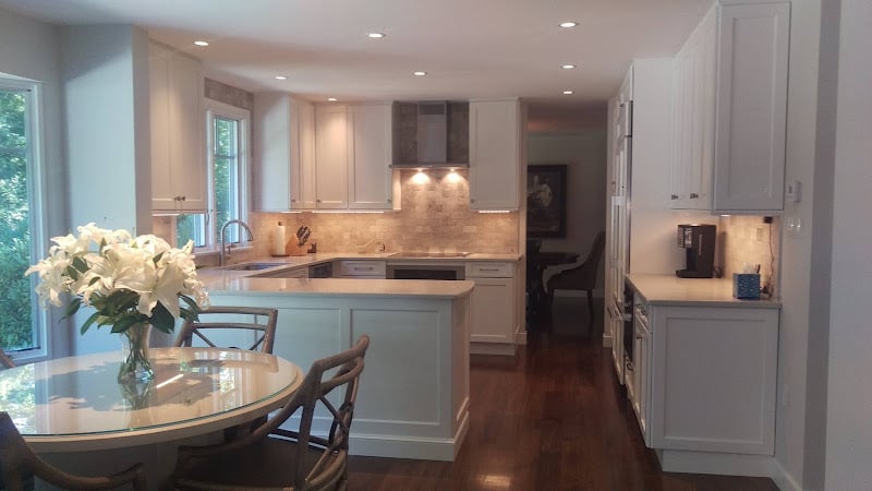 Contractor Alexandria Kitchen & Bath Studio in Alexandria VA