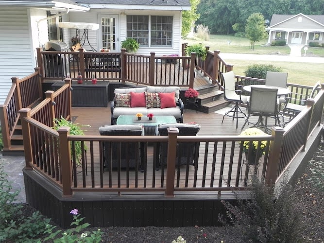 Advance Deck & Sunroom Co