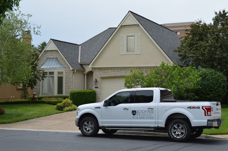 Contractor 435 Roofing Inc. in Overland Park KS