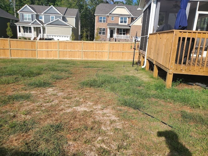 Contractor Fence Works in Graham NC