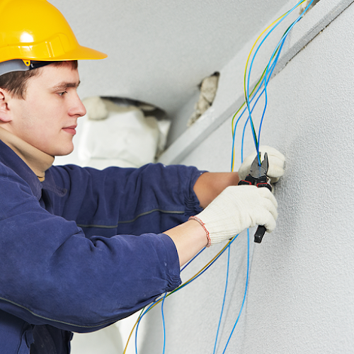 Contractor Acme Electrical Services in Tampa FL