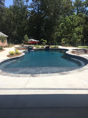 Contractor Aquatech Pools and Spas in Pearl MS