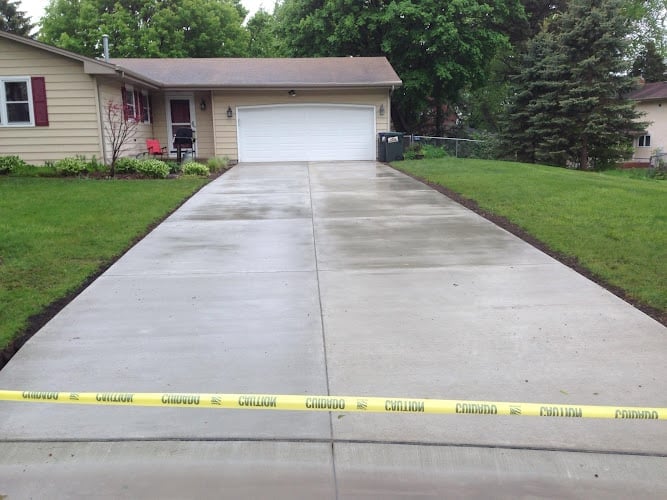 Contractor Zicks Concrete Solutions LLC in Bloomington MN