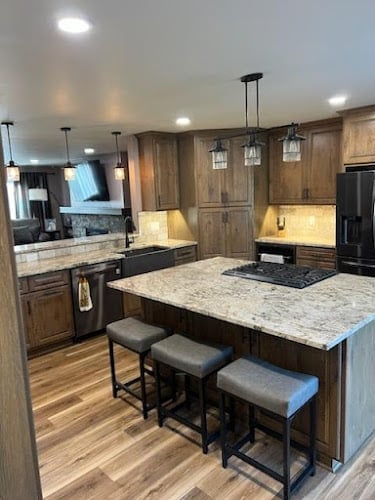 CG Granite Countertops